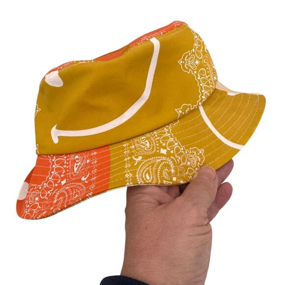 Chinatown Market Bucket Hat Smiley Face Bright colors 100% Cotton One Size Fits - Picture 4 of 6